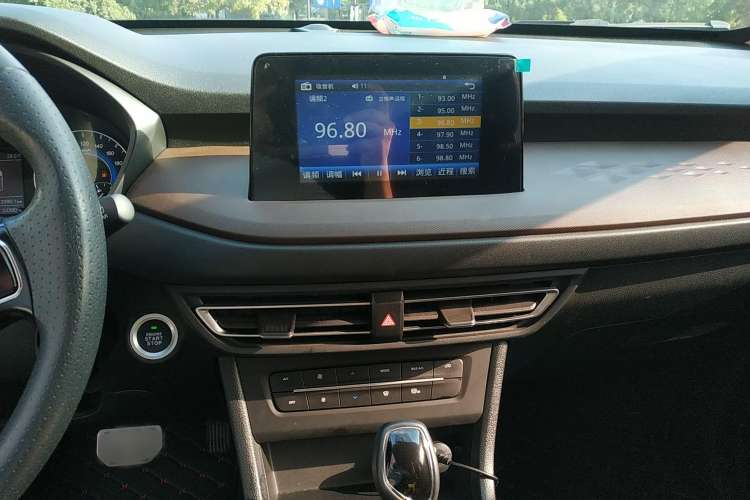 Used Dongfeng Fengon S560 2021 Revised 1.5T CVT Elite Version Audio And AC Panel