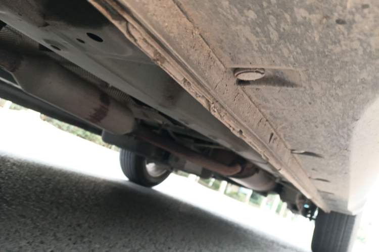 Used Dongfeng Fengon S560 2021 1.5T Manual Urban Model Chassis Front Left