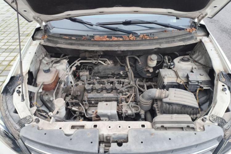 Used Dongfeng Fengon S560 2021 1.5T Manual Urban Model Engine Bay