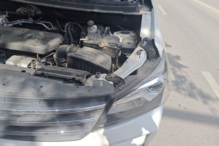Used Dongfeng Fengon S560 2021 Revised 1.5T CVT Elite Version Engine Bay Left