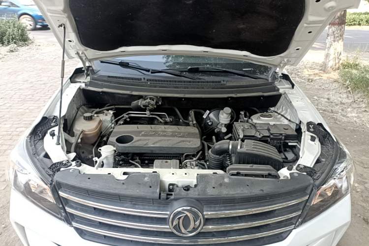 Used Dongfeng Fengon S560 2021 Revised 1.5T CVT Elite Version Engine Bay
