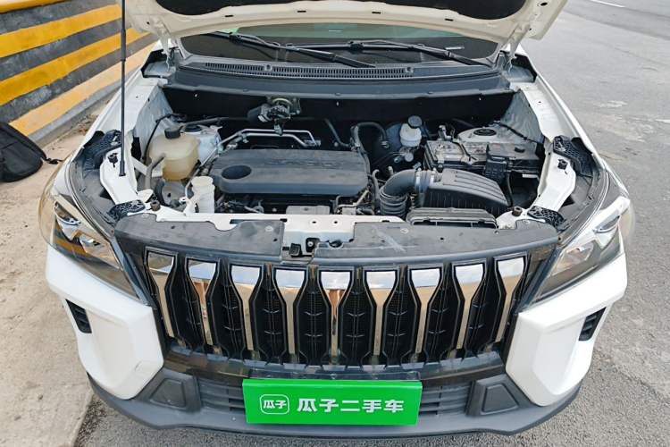 Used Dongfeng Fengon S560 2021 1.5T Manual Urban Model Engine Bay