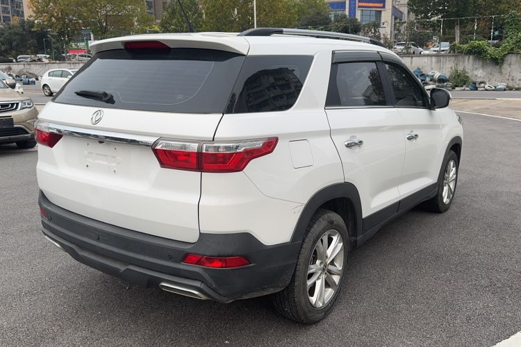 Used Dongfeng Fengon S560 2021 2.0L CVT Elite Version Exterior 3
