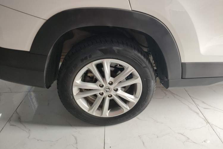 Used Dongfeng Fengon S560 2021 Revised 1.5T CVT Elite Version Exterior 3