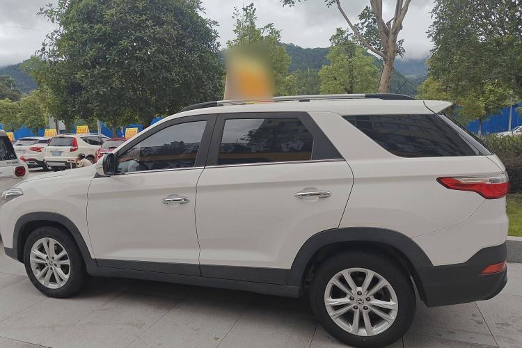 Used Dongfeng Fengon S560 2021 1.5T Manual Urban Model Exterior 5