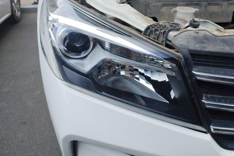 Used Dongfeng Fengon S560 2021 2.0L Manual Urban Version Exterior 6