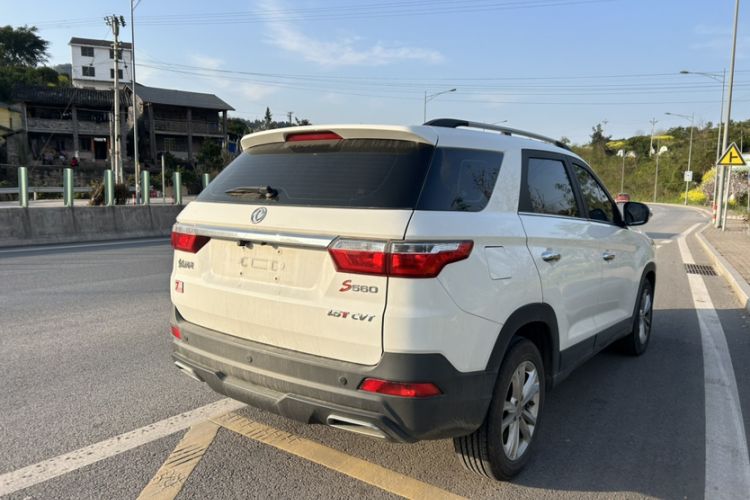 Used Dongfeng Fengon S560 2021 Revised 1.5T CVT Elite Version Exterior 6