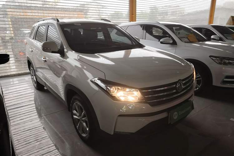 Used Dongfeng Fengon S560 2021 2.0L CVT Elite Version Front Right 45 Deg