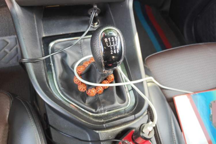 Used Dongfeng Fengon S560 2021 1.5T Manual Urban Model Gear Lever