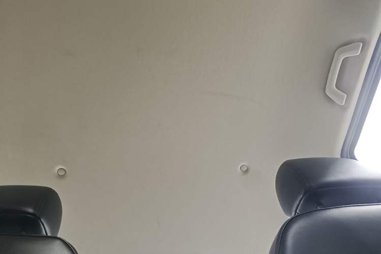 Used Dongfeng Fengon S560 2021 2.0L CVT Elite Version Headliner