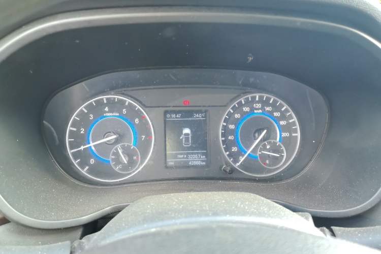 Used Dongfeng Fengon S560 2021 1.5T Manual Urban Model Instrument Cluster