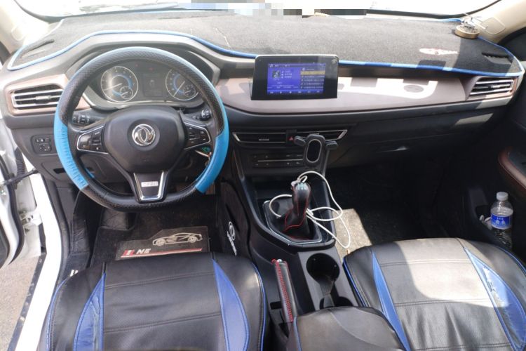 Used Dongfeng Fengon S560 2021 2.0L Manual Urban Version Interior 2