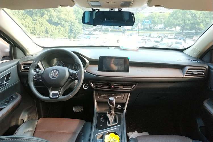 Used Dongfeng Fengon S560 2021 Revised 1.5T CVT Elite Version Interior 3