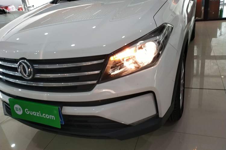Used Dongfeng Fengon S560 2021 2.0L CVT Elite Version Left Front Headlight