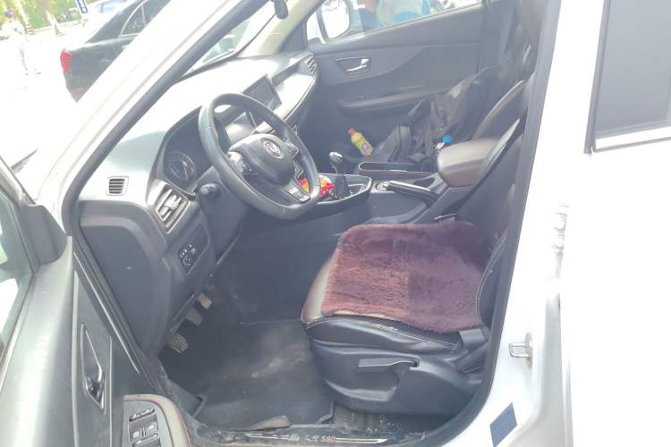 Used Dongfeng Fengon S560 2021 1.5T Manual Urban Model Left Front Seat