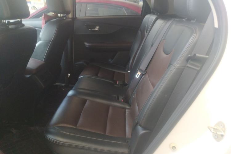 Used Dongfeng Fengon S560 2021 1.5T Manual Urban Model Left Rear Seat