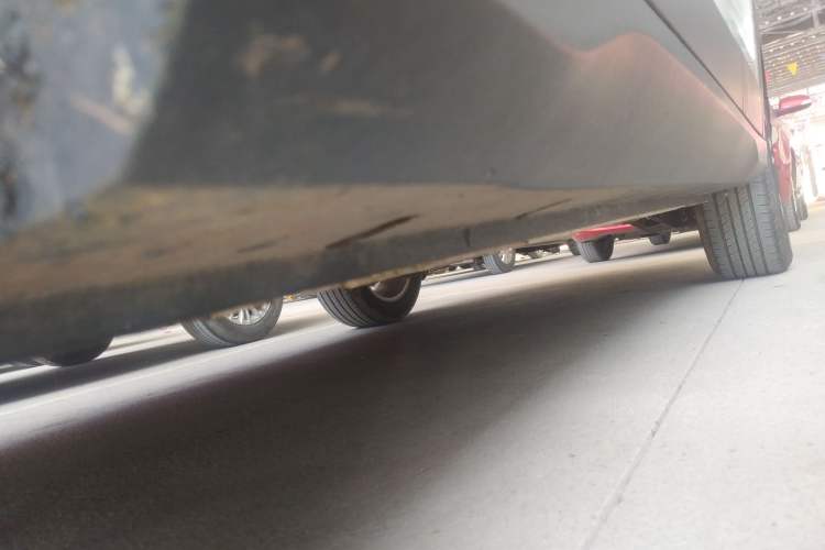 Used Dongfeng Fengon S560 2021 1.5T Manual Urban Model Left Side Sill