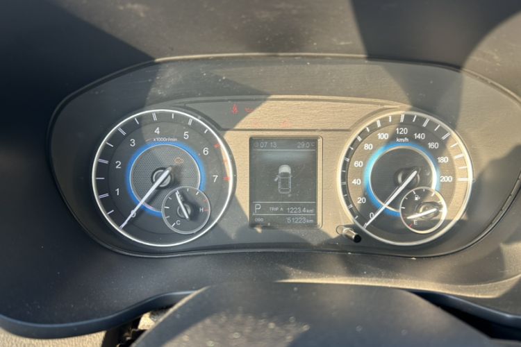 Used Dongfeng Fengon S560 2021 Revised 1.5T CVT Elite Version Odometer Close Up
