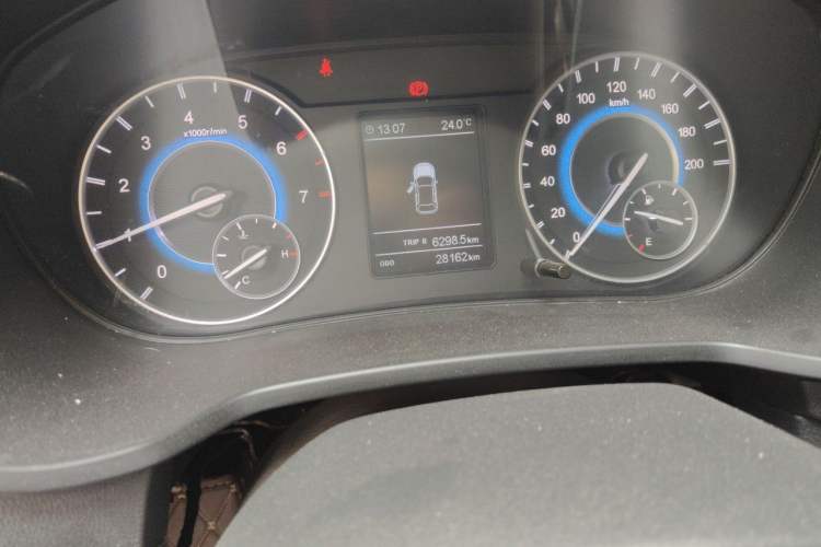 Used Dongfeng Fengon S560 2021 2.0L Manual Urban Version Odometer Close Up