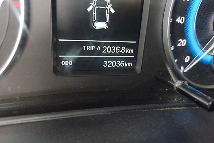 Used Dongfeng Fengon S560 2021 1.5T Manual Urban Model Odometer Close Up