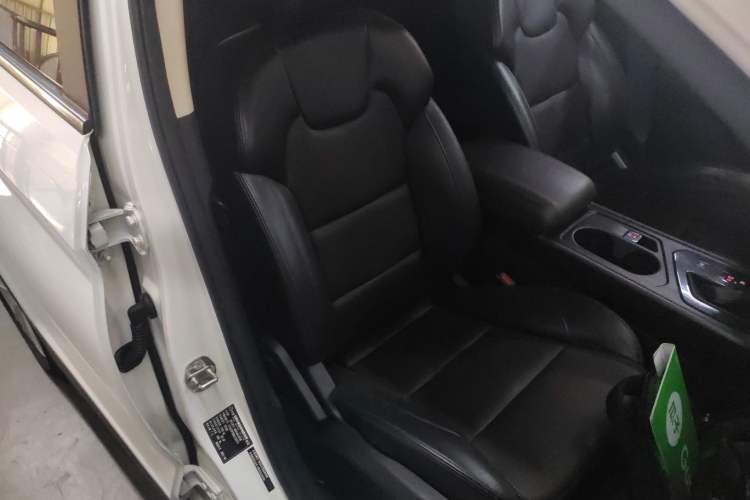 Used Dongfeng Fengon S560 2021 1.5T CVT Elite Version Right Front Seat