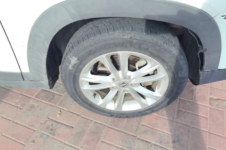 Used Dongfeng Fengon S560 2021 1.5T Manual Urban Model Right Front Wheel Hub