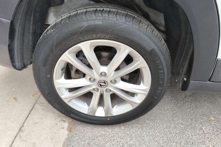 Used Dongfeng Fengon S560 2021 2.0L CVT Elite Version Right Rear Wheel Hub