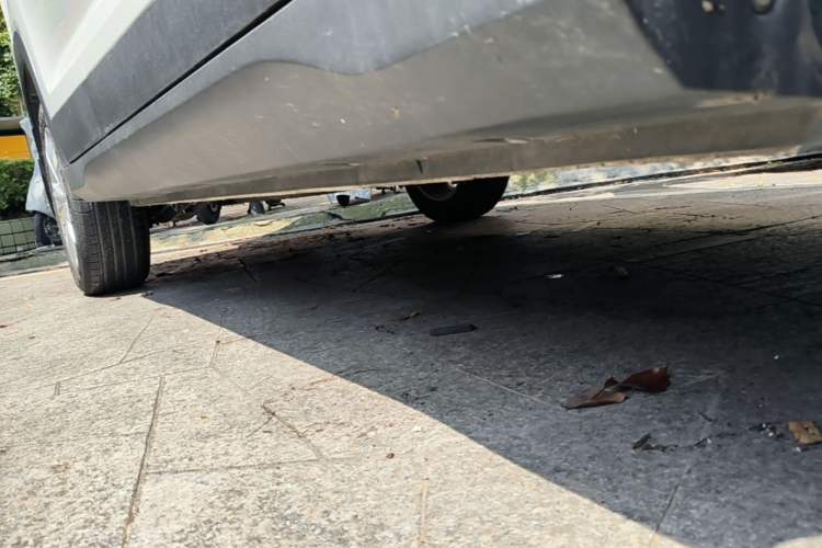 Used Dongfeng Fengon S560 2021 2.0L CVT Elite Version Right Side Sill