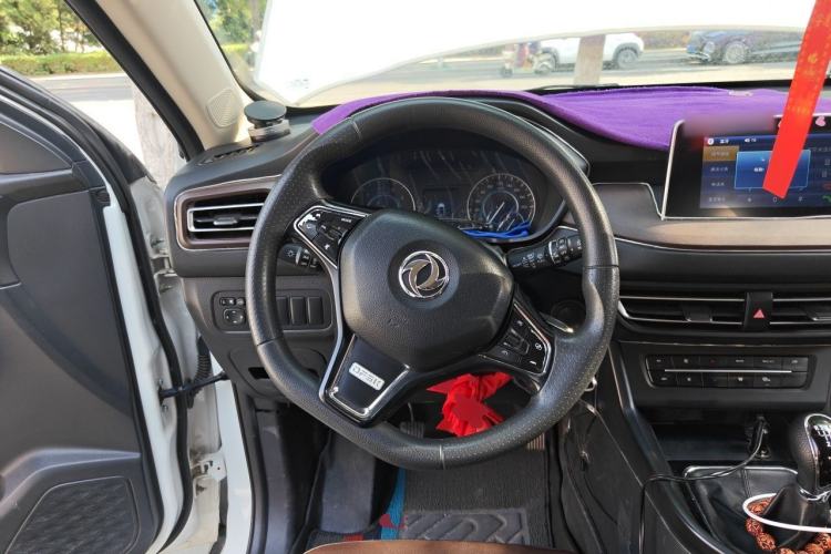 Used Dongfeng Fengon S560 2021 1.5T Manual Urban Model Steering Wheel