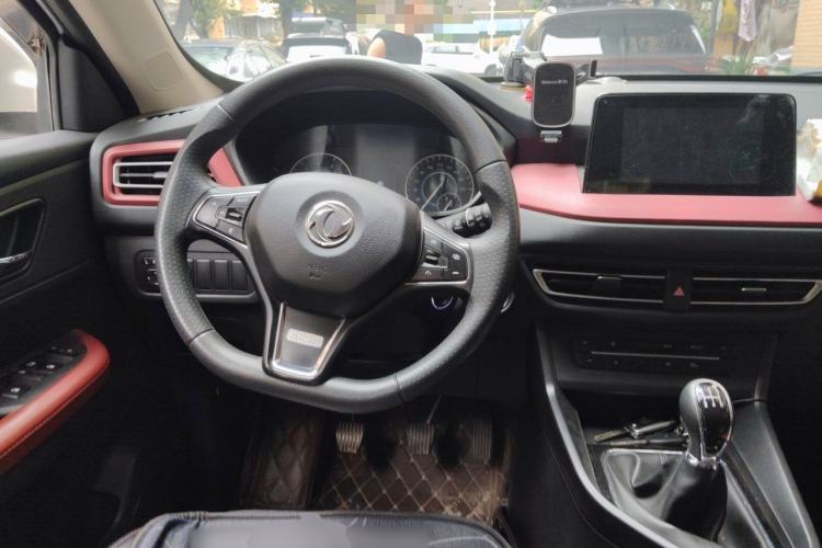 Used Dongfeng Fengon S560 2021 2.0L Manual Urban Version Steering Wheel