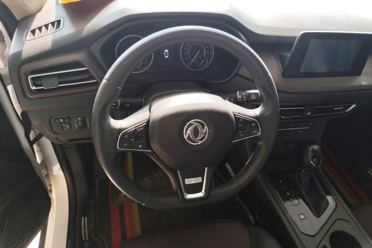 Used Dongfeng Fengon S560 2021 2.0L CVT Elite Version Steering Wheel