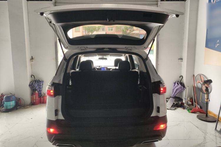 Used Dongfeng Fengon S560 2021 Revised 1.5T CVT Elite Version Trunk