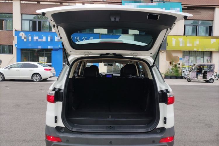 Used Dongfeng Fengon S560 2021 2.0L Manual Urban Version Trunk