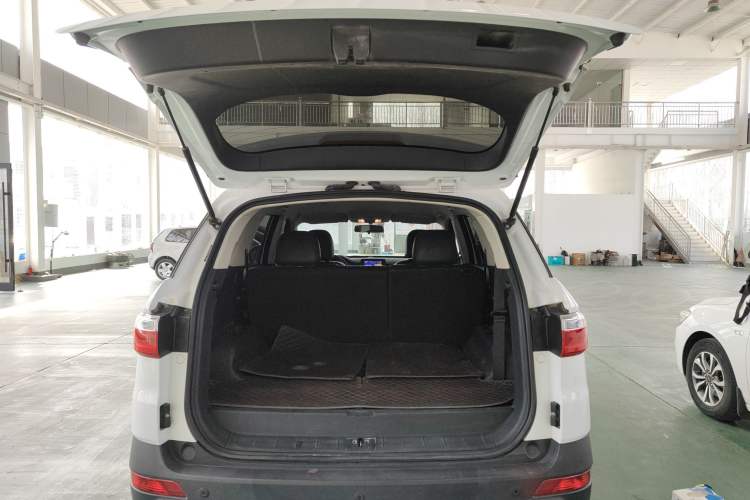 Used Dongfeng Fengon S560 2021 1.5T CVT Elite Version Trunk