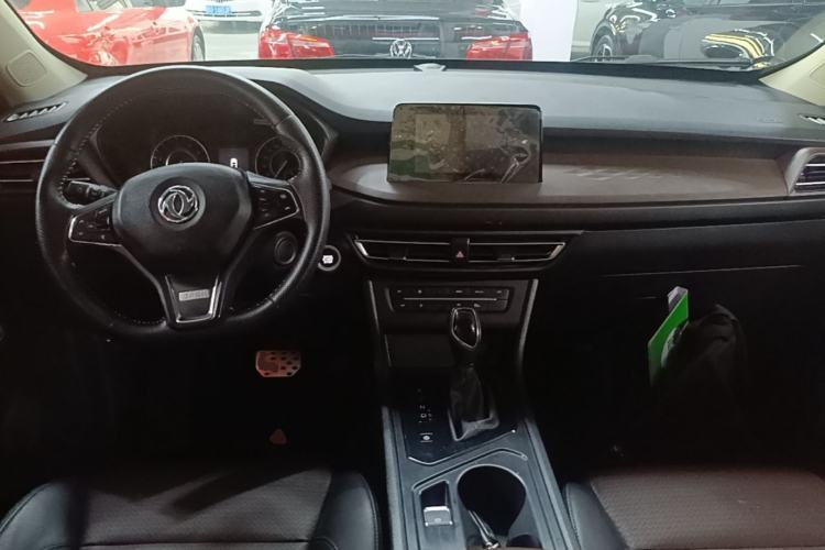 Used Dongfeng Fengon S560 2022 1.5T CVT Elite Version Center Console