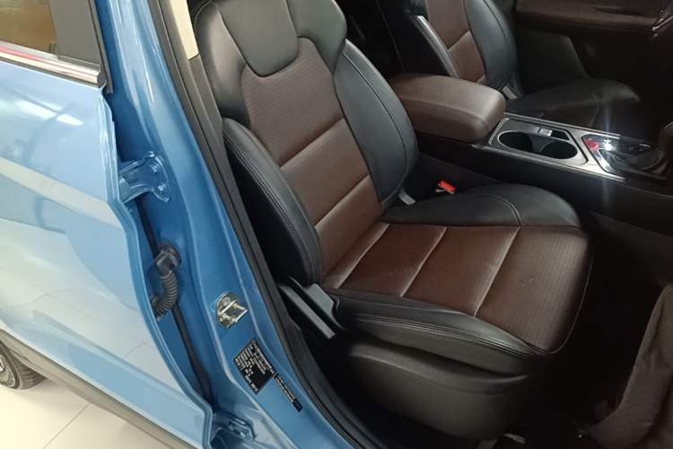 Used Dongfeng Fengon S560 2022 1.5T CVT Elite Version Right Front Seat