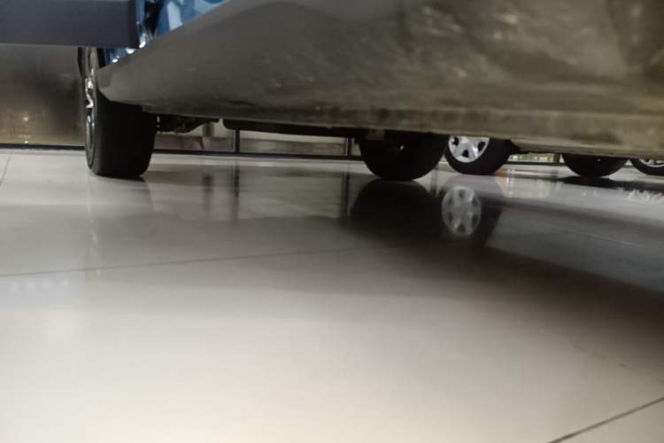 Used Dongfeng Fengon S560 2022 1.5T CVT Elite Version Right Side Sill