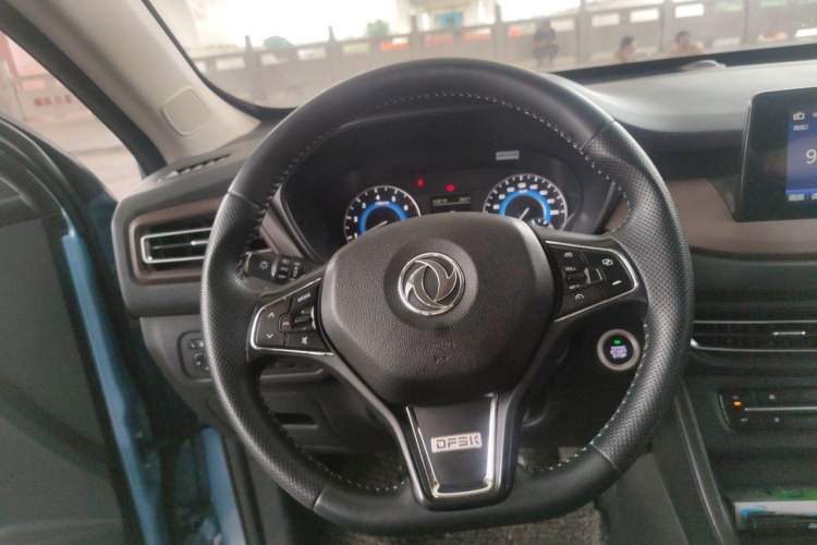 Used Dongfeng Fengon S560 2022 1.5T CVT Elite Version Steering Wheel