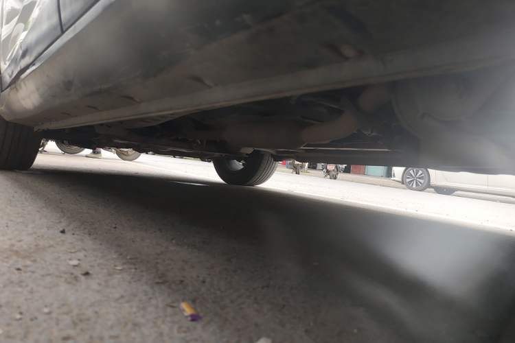 Used Dongfeng Fengon S560 2022 1.5T Manual Urban Model Chassis Rear Left