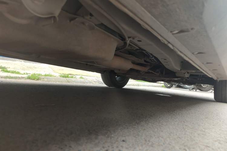 Used Dongfeng Fengon S560 2022 1.5T Manual Urban Model Chassis Rear Right
