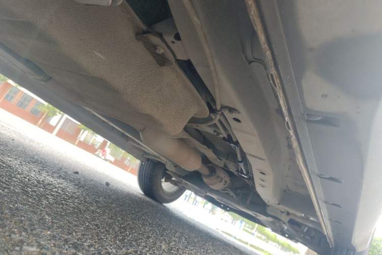 Used Dongfeng Fengon S560 2022 2.0L Manual Urban Version Chassis Rear Right