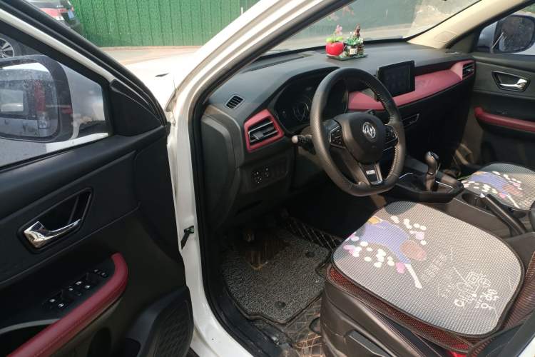 Used Dongfeng Fengon S560 2022 2.0L Manual Urban Version Driver Seat