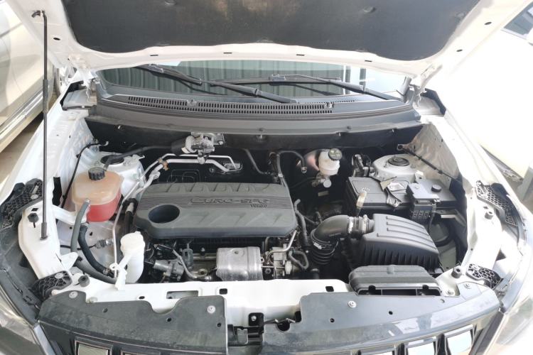 Used Dongfeng Fengon S560 2022 1.5T CVT Elite Version Engine Bay