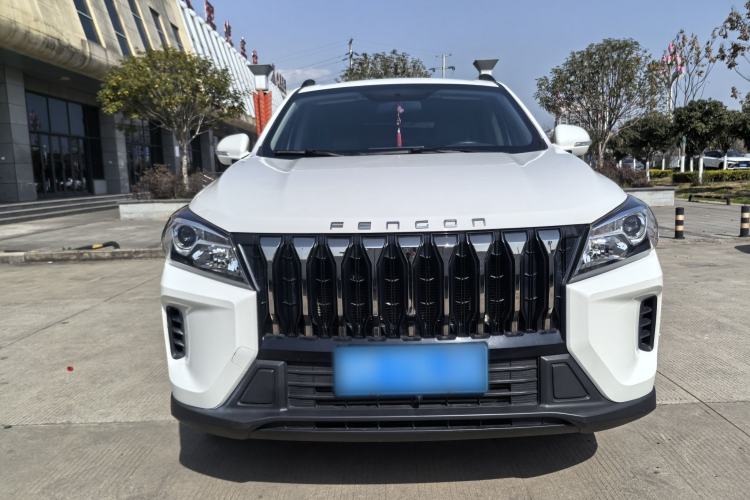 Used Dongfeng Fengon S560 2022 1.5T Manual Urban Model Exterior 1