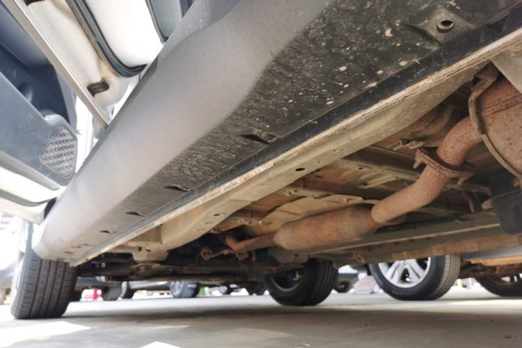 Used Dongfeng Fengon S560 2022 1.5T CVT Elite Version Left Side Sill