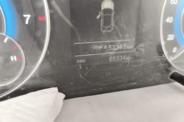 Used Dongfeng Fengon S560 2022 1.5T Manual Urban Model Odometer Close Up