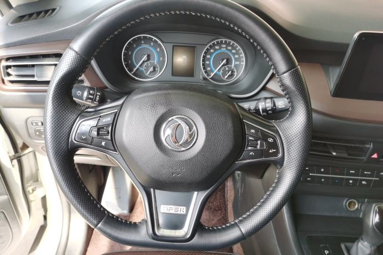 Used Dongfeng Fengon S560 2022 1.5T CVT Elite Version Steering Wheel