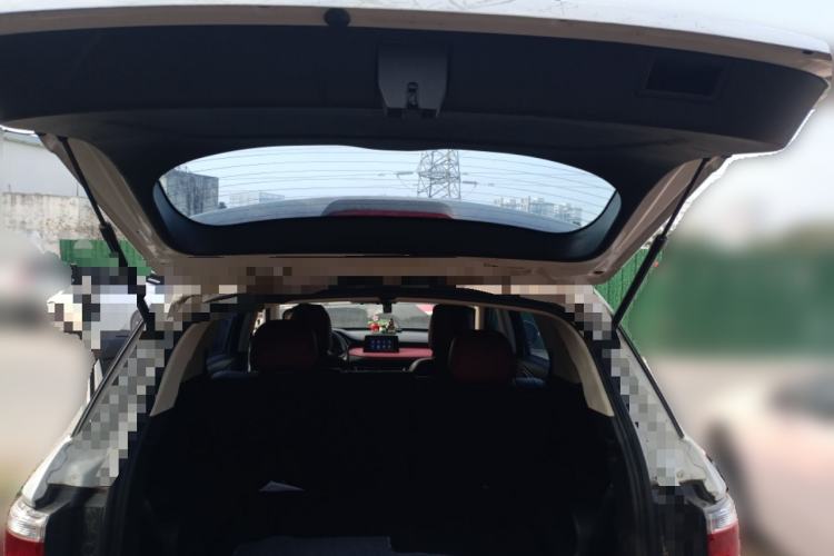 Used Dongfeng Fengon S560 2022 2.0L Manual Urban Version Trunk