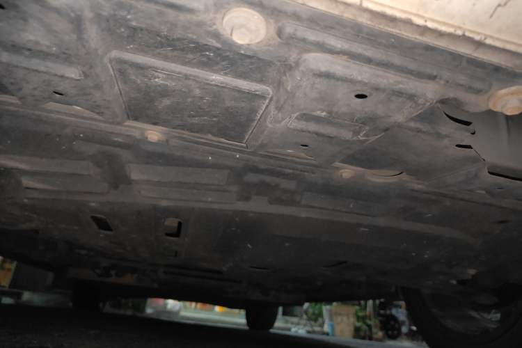Used Dongfeng Fukang ES500 2019 Revised Version Smart Edition Chassis Front