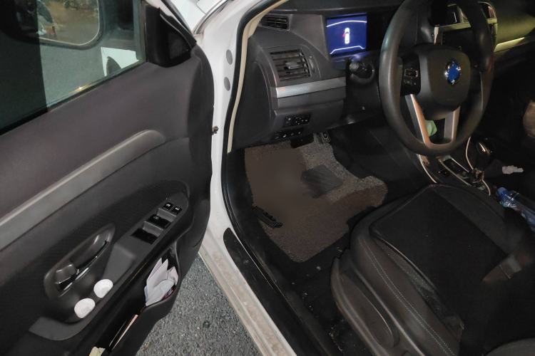 Used Dongfeng Fukang ES500 2019 Revised Version Smart Edition Driver Seat